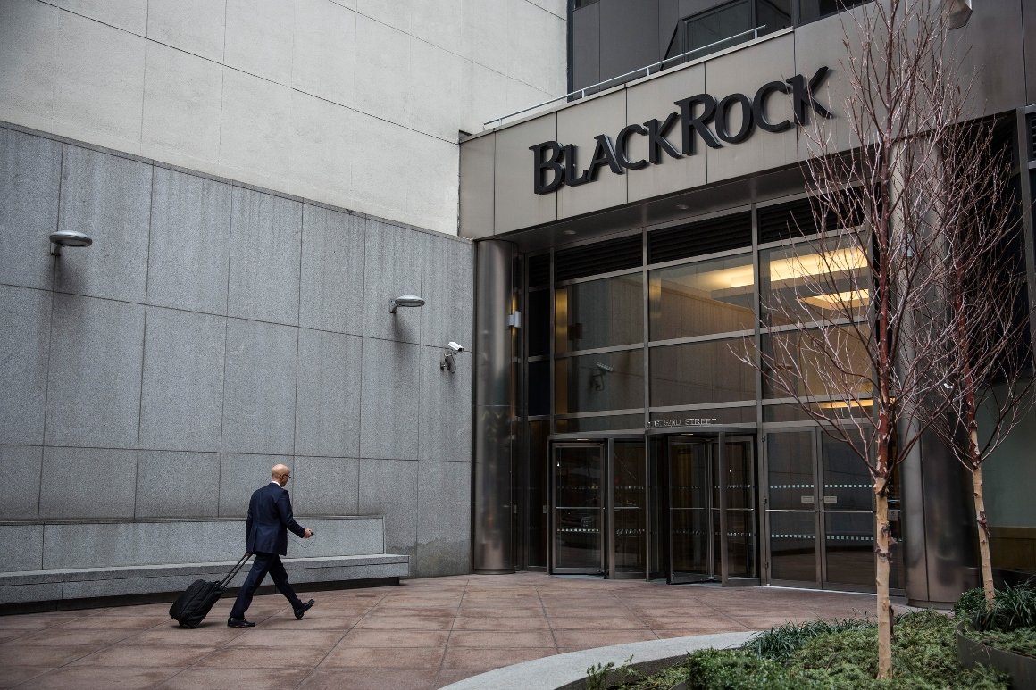 wp header logo 252 BlackRock Meets With SEC To Discuss Staking, Tokenization, Others – Details