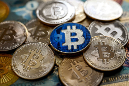 wp header logo 127 Bitcoin’s Price Action Fluctuates, But Key BTC Holders Swell Sharply In Numbers