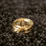 wp header logo 255 Bitcoin Mirroring Gold’s Rally: Analyst Sets $130,000 BTC Target By Q3 2025