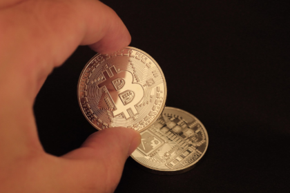 wp header logo 707 Bitcoin Breakdown Begins? Bearish Move Hints At A Drop To The $92,000 Level