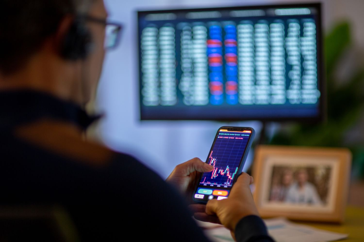 wp header logo 2918 Insider Trading Suspicions Mount As Crypto Treasuries Balloon – Report