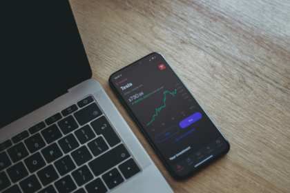wp header logo 103 Tesla Sees $657M Outflows As South Korean Retail Investors Favor Crypto-Related Stocks