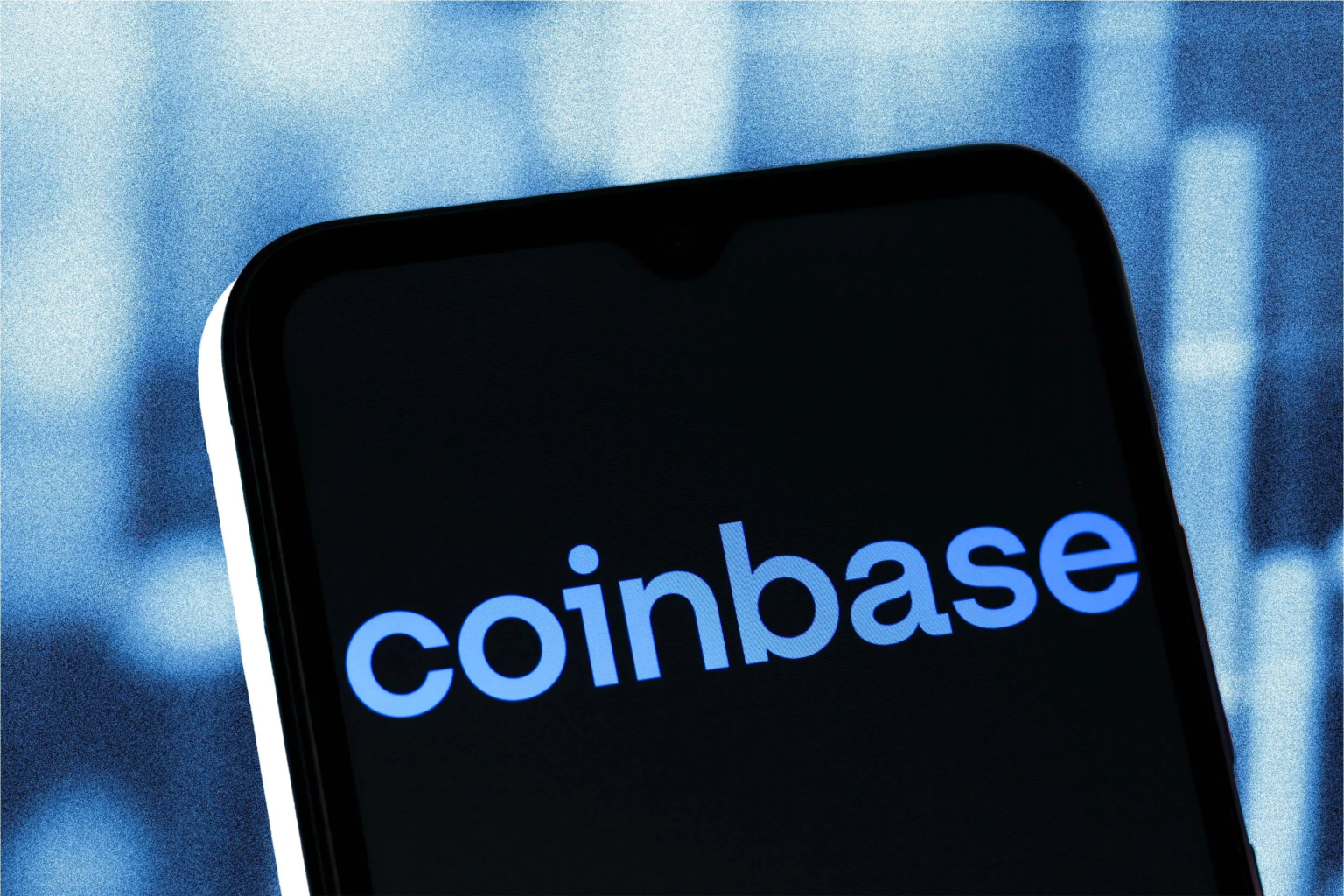 wp header logo 2039 Coinbase Faces Customer Fury — Exec Promises To Do Better