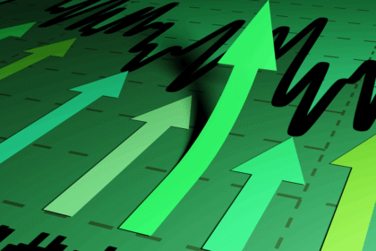 wp header logo 312 Hyperliquid Hits $400B Trading Volume and $100M Revenue as HYPE Price Eyes $55 Breakout