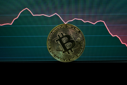 wp header logo 828 Crypto Funds Bleed $352 Million Weekly Outflows Despite Optimism Over Fed Cuts: Report
