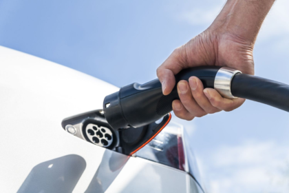 wp header logo 875 Electric Car Maker Taps RLUSD For Payments As XRP Strategy Unfolds