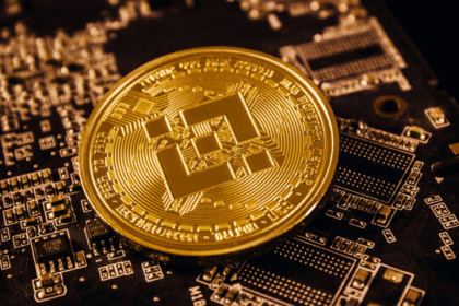 wp header logo 349 BNB Cup-And-Handle Breakout Powers Past $1,050, A Move To $1,100 Next?