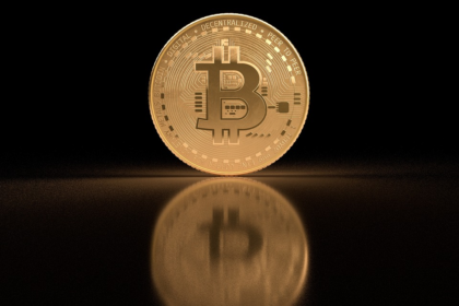wp header logo 745 What Happens To The Bitcoin Price If It Follows Gold?